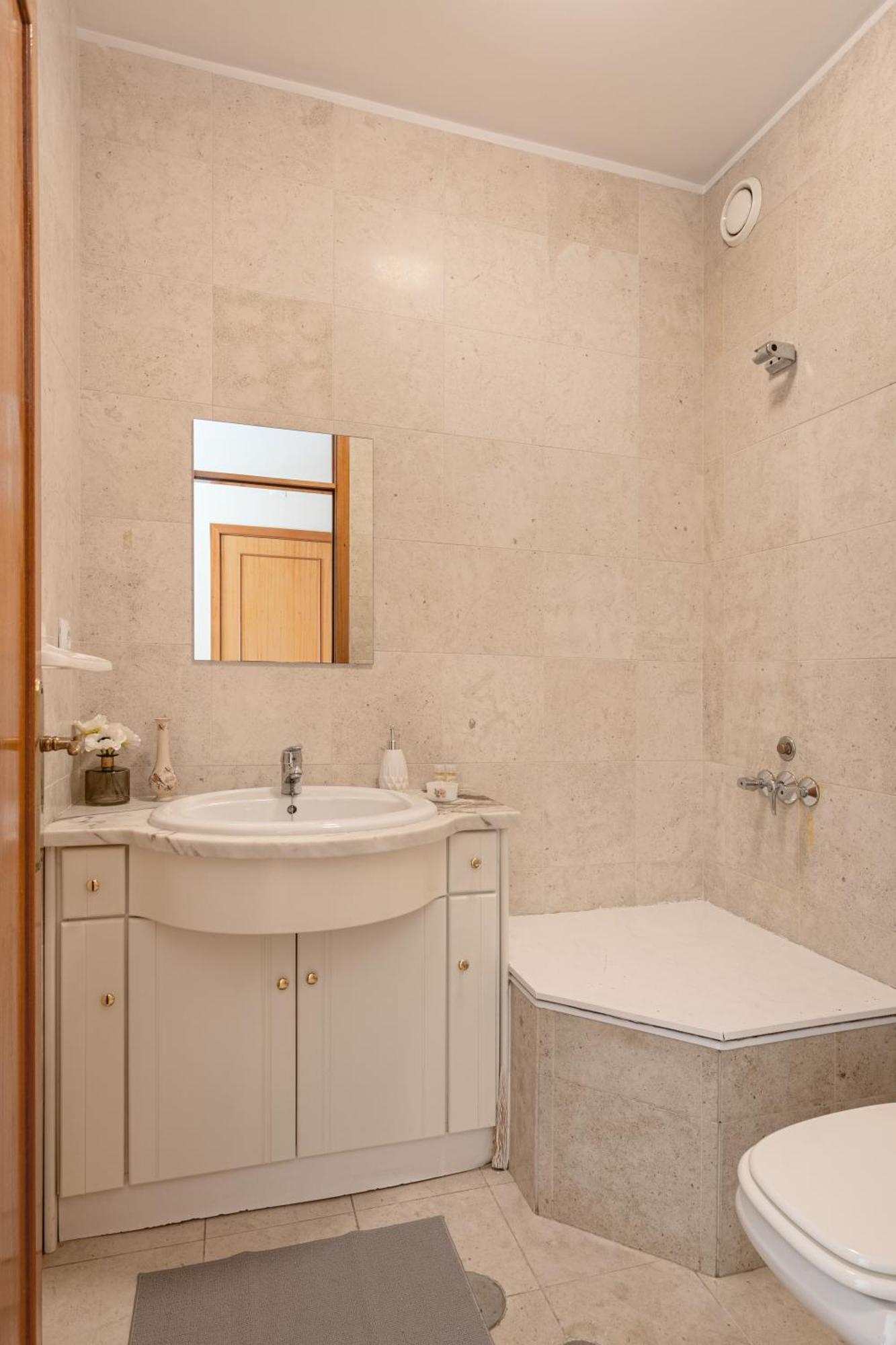 Joivy Stylish City Centre Flat With Parking Maia  Exterior photo